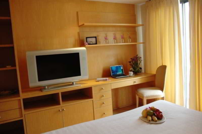 Twothree A Homely Hotel - Sha Extra Plus Bangkok Dış mekan fotoğraf